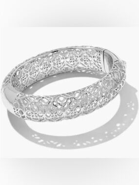 Kendra Scott Abbie Statement Bangle Bracelet NWT BOX & BAG Preppy Filigree M/L